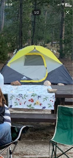 CAMPING TENT