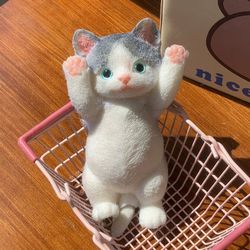 Viral TikTok Cat Squishy – Stress Relief Must-Have!