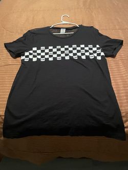 Pink shirt L black & white