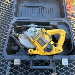 Dewalt Saw