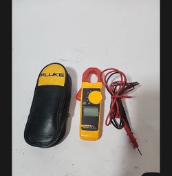Fluke clamp meter