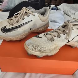 Men's Baseball Cleats