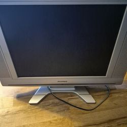 20 inch Sylvania TV/DVD . Works great.