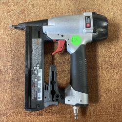 Porter Cable NS150C Narrow Crown Stapler