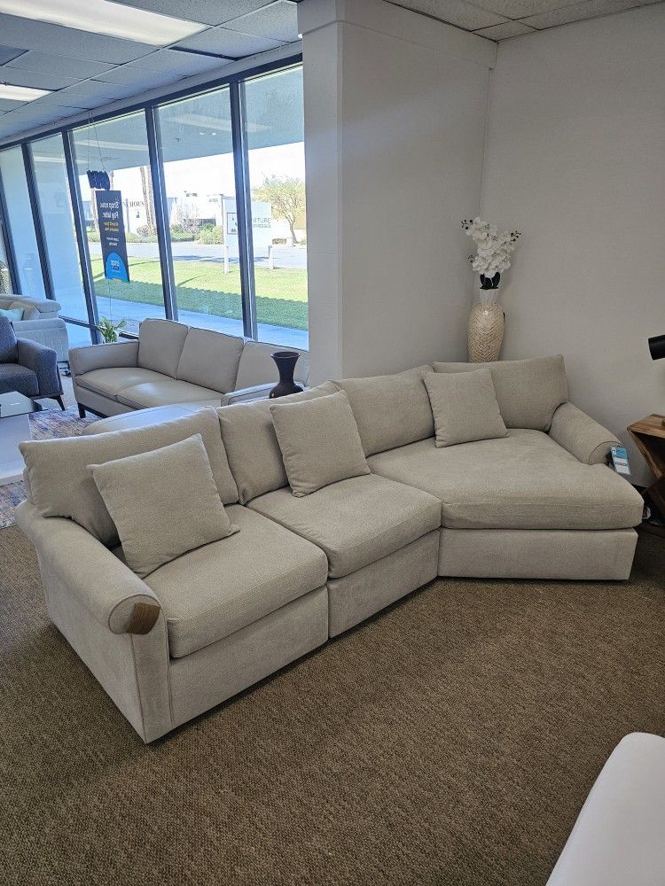 3-pc Fabric Modular Sectional w/ Chaise - Wrenley