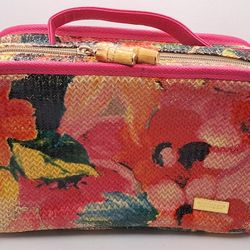 New Stephanie Johnson Makeup Bag w/Bonus Mirror 

