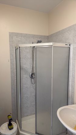 Corner Shower Enclosure with Sliding Doors