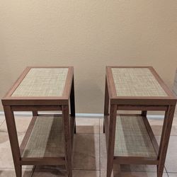 2 Side Tables 