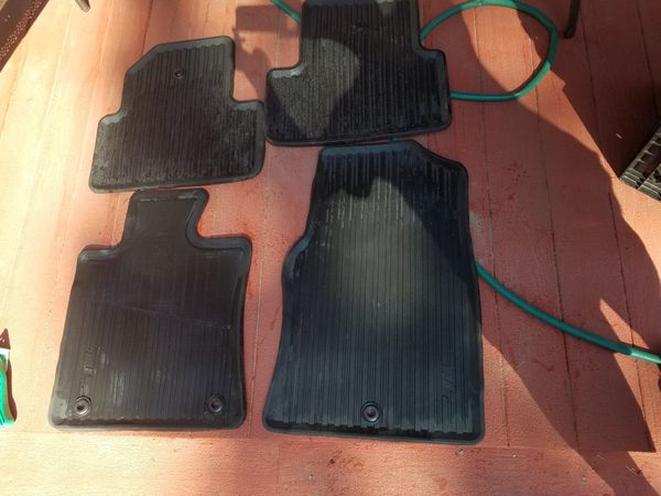 Acura Tl All Weather Floor Mats For Sale In Chicopee Ma Offerup