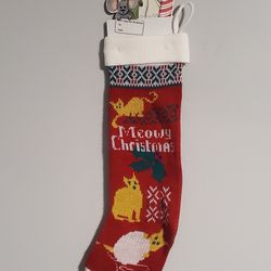 Cozy Pet
Meowy Christmas
Knit Stocking