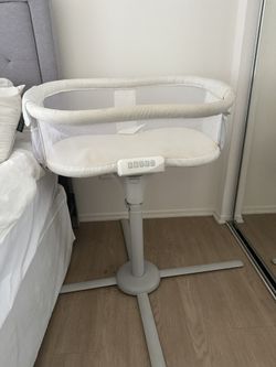 Halo bassinet