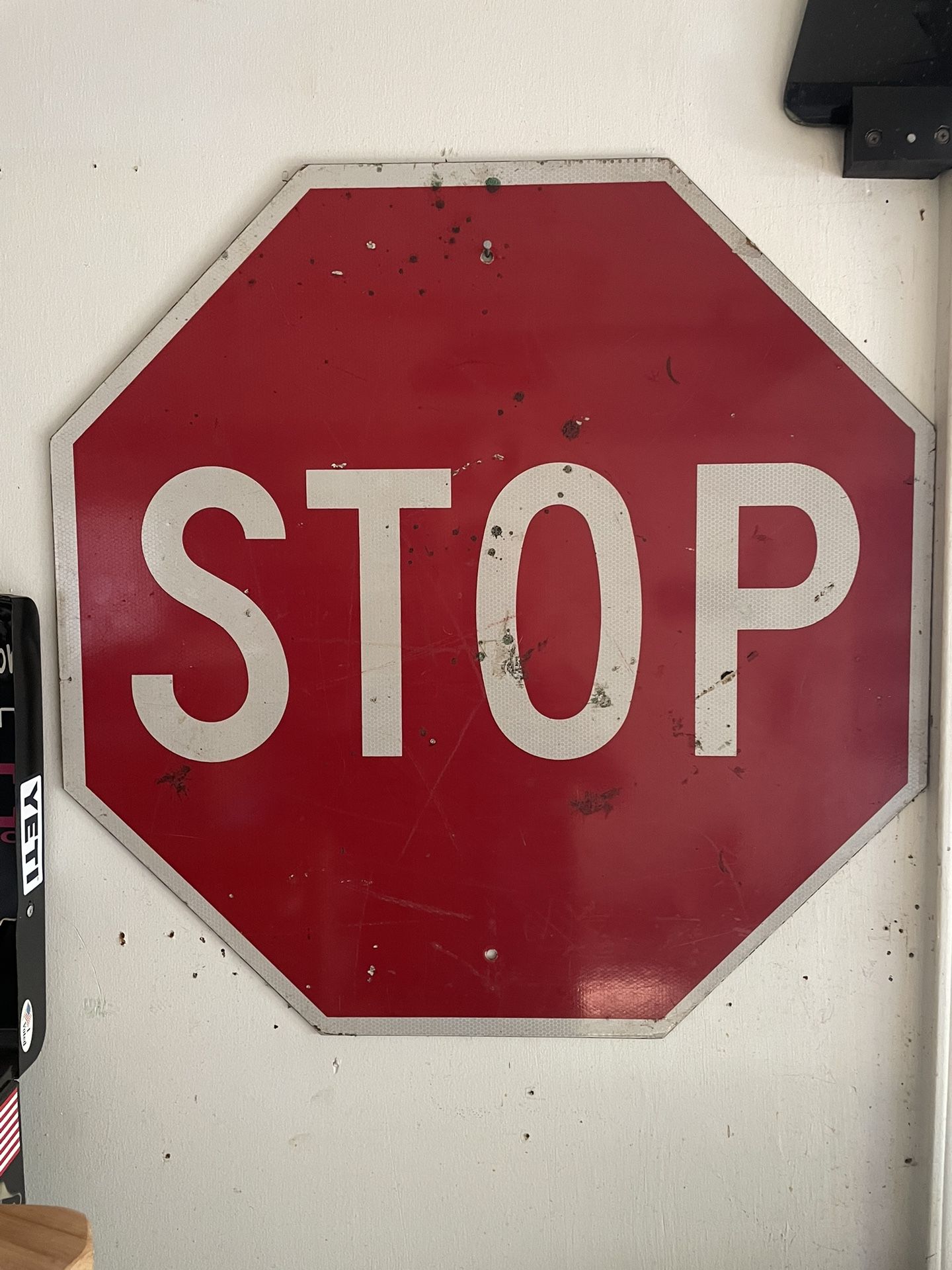 FS: Stop sign & Handicap Sign