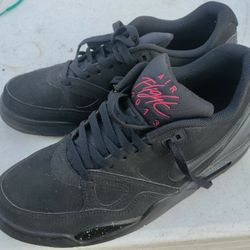 Nike Shoes Size 9.5