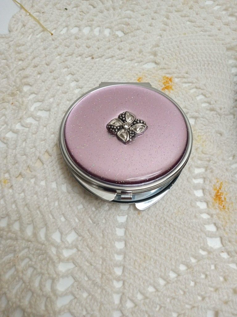 Vintage Double Mirror Round Compact