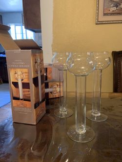 Floating candle holder