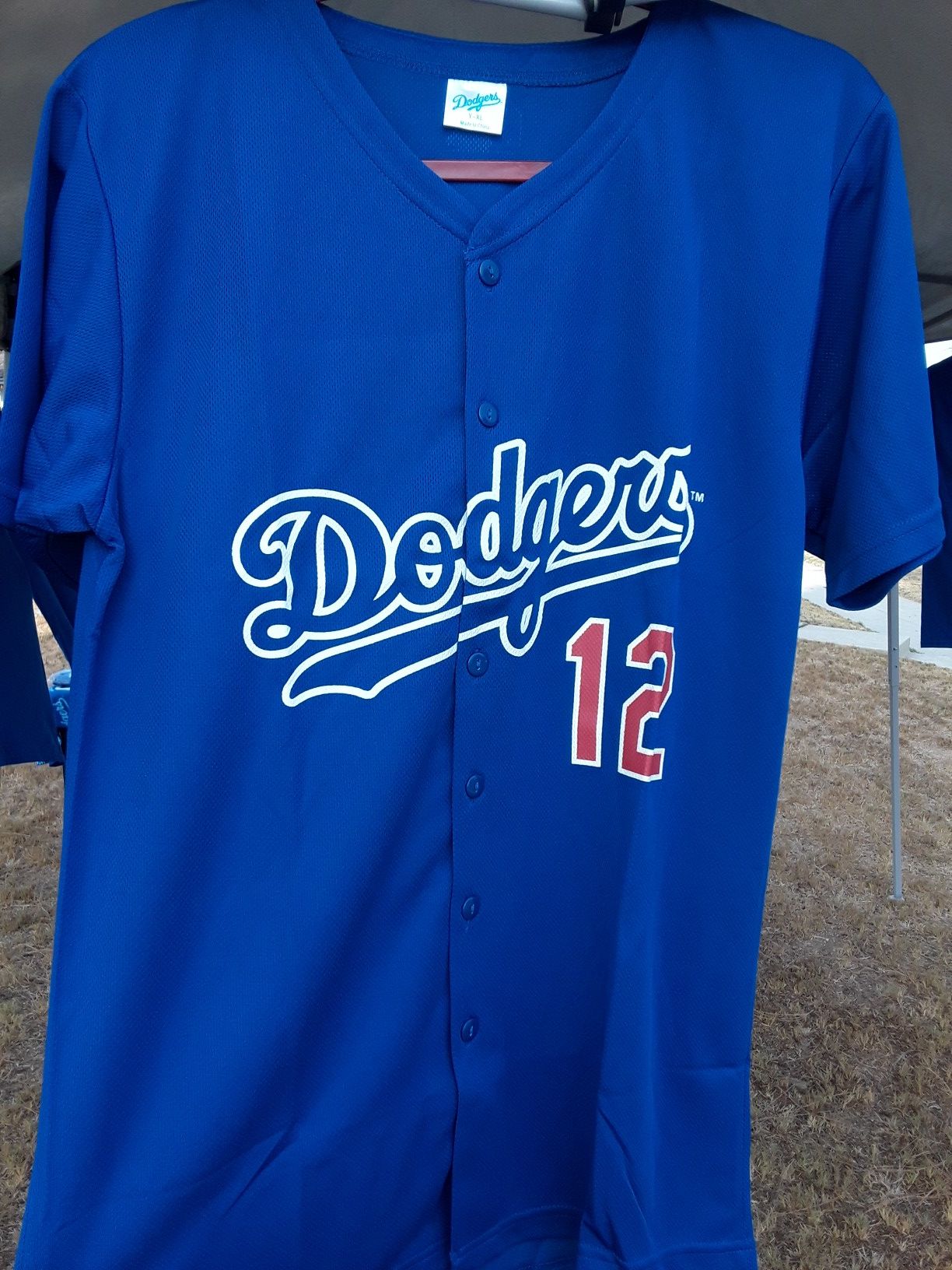 dodgers button up jersey