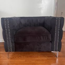 Velvet Bucket Chair