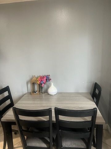 Table Dining Room With Chairs