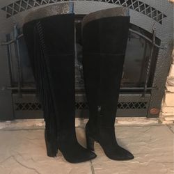 Dolce Vita IZIE Black Suede Boots New In Box Size 7