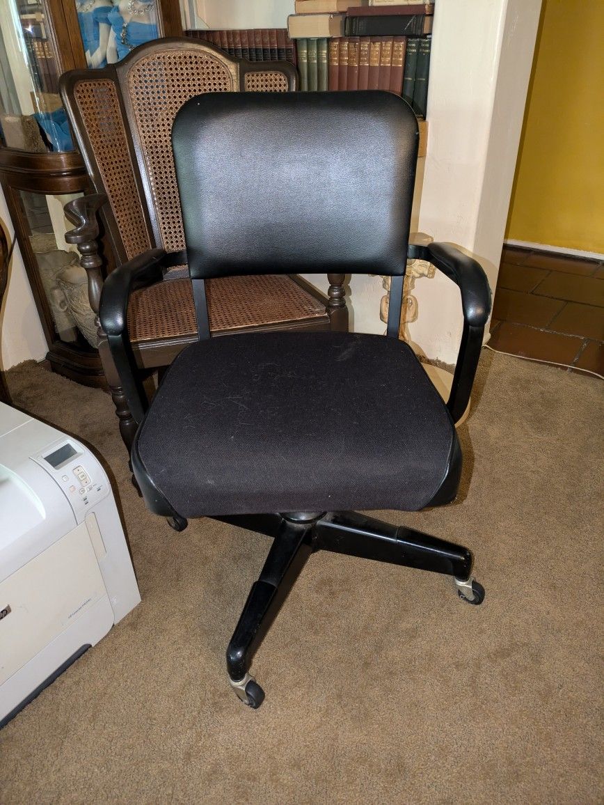 Retro office chair