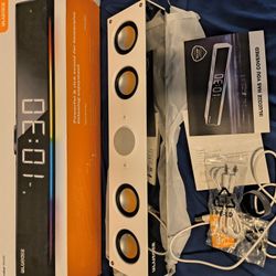 New Small Bluetooth Sound Bar Changes Colers