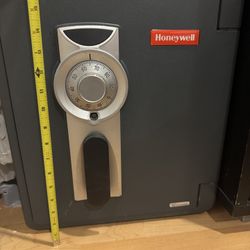 Honeywell Safe - Best In class 