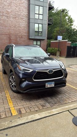 2022 Toyota Highlander Hybrid