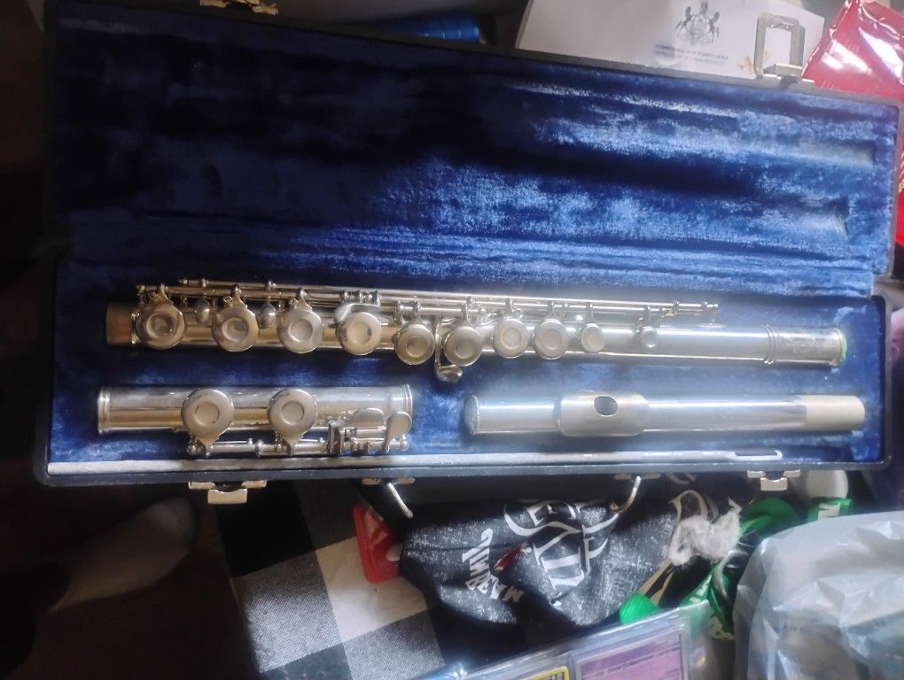 Gemeinhatdt flute