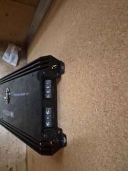 Soundstream lil wonder 4 series 2100 amp