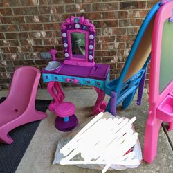 Toys. Vanity Set. Extra Chairs. Double Sided Easel 