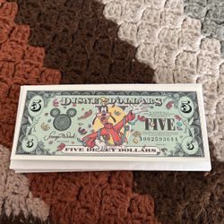 Goofy $5  Disney Dollar