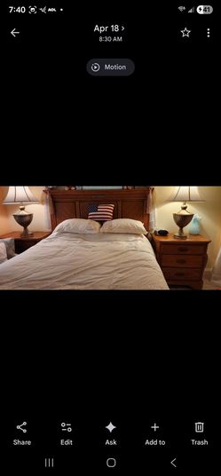 Queen bedroom set