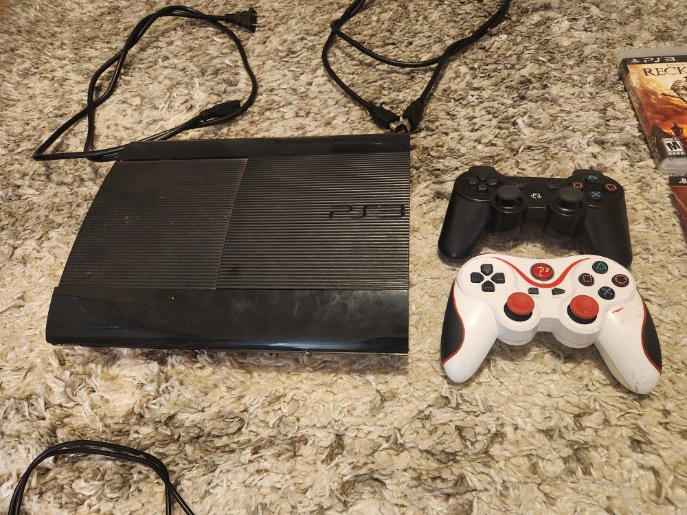 PS3 Super Slim 250GB PlayStation 3 Bundle