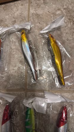 10 piece Sougayilang Minnow Fishing Lures Crankbaits