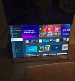 75-inch SAMSUNG QLED Q80D 4K Smart TV UHD HDR