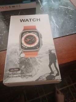 SMART WATCH absolutely brand new was given to me as a gift I'm 60 years old I don't know what it's worth I have no idea how to use it it's for sale
