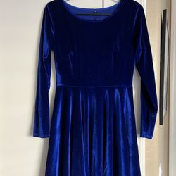 Round Neck Blue Velvet Swing Skater Dress