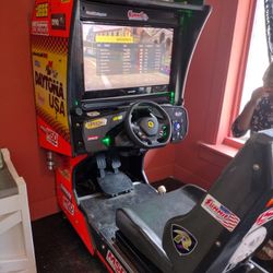 $1100 Obo Driving Arcade Runs Off Xbox 360 An Xbox 1 I Have About 15 Driving Games 