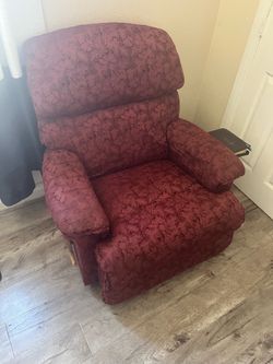 Comfortable Recliner Chair