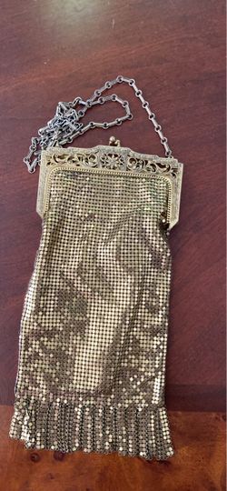 Vintage Gold Metal Mesh Evening Bag