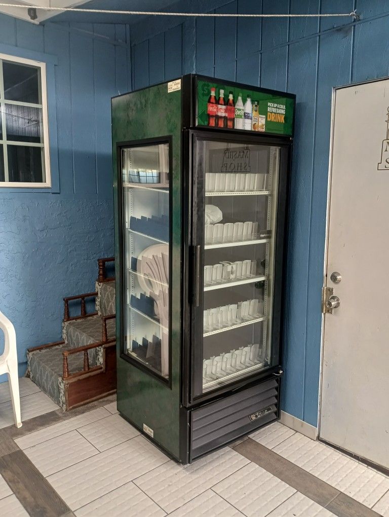 Commercial Fridge Drink Cooler