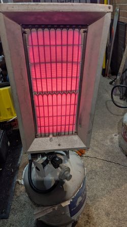 Re-Verber-Ray P32T tank top portable propane heater 32,000 BTU