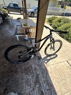 Giant trance 29 3 mountain bike