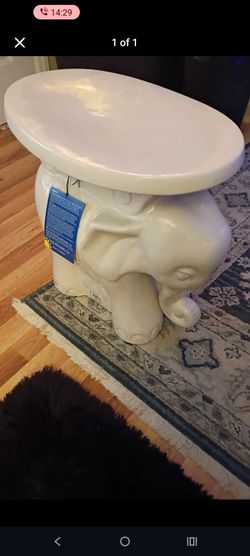 Elephant Garden Stole