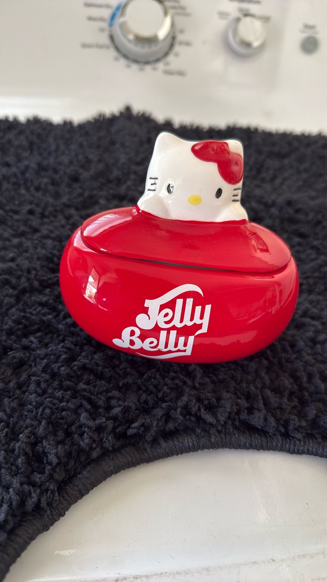 Hello Kitty Jelly Belly Dish