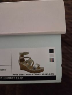 Girls sandals