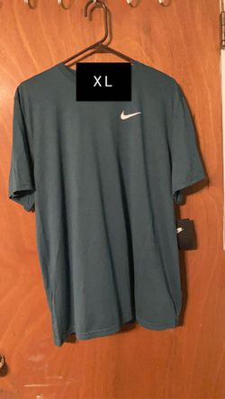 Men’s Nike Shirt