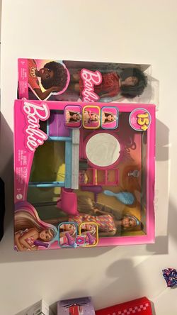 Barbie Doll and Playset Bundle