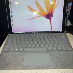 Microsoft Surface Laptop 