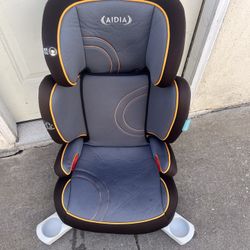 AIDIA BOOSTER SEAT 